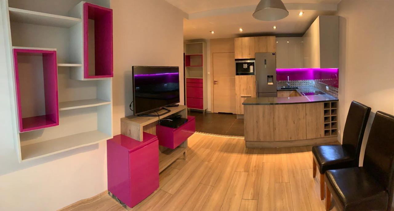 Apartament One Ogrodek I Parking Gorzow Wielkopolski Luaran gambar