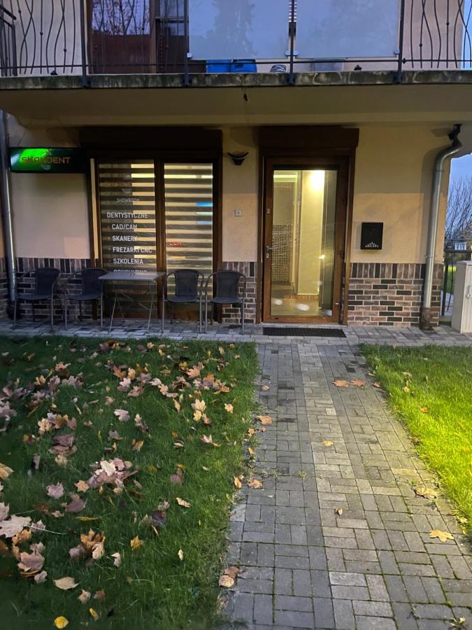 Apartament One Ogrodek I Parking Gorzow Wielkopolski Luaran gambar