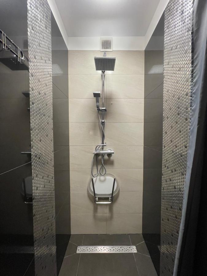 Apartament One Ogrodek I Parking Gorzow Wielkopolski Luaran gambar